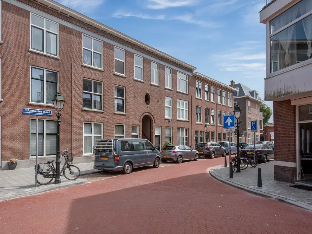 d'Aumeriestraat 8, 'S-GRAVENHAGE