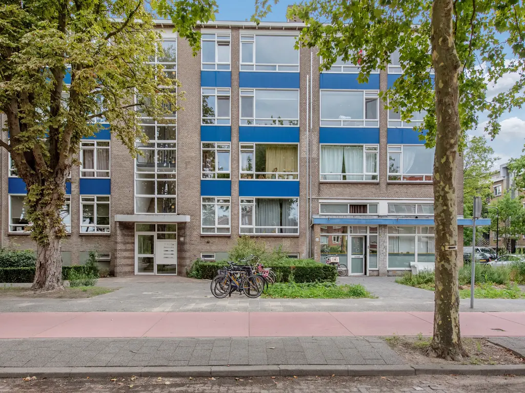 Sir Winston Churchillln 179a, RIJSWIJK
