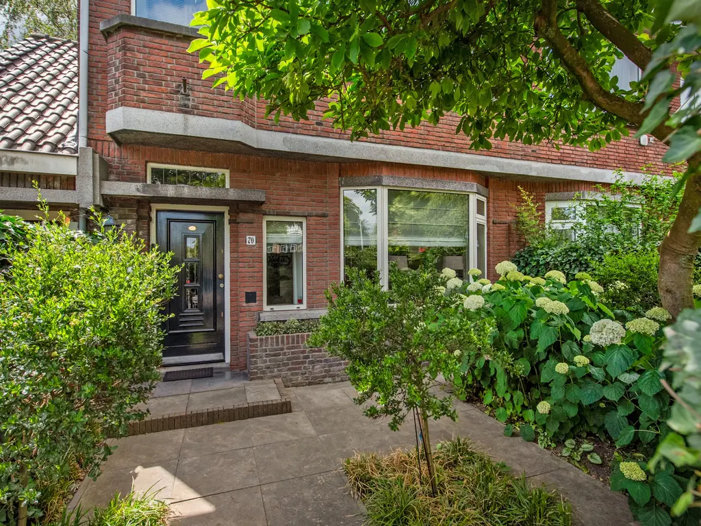 Van Alkemadelaan 70, 'S-GRAVENHAGE