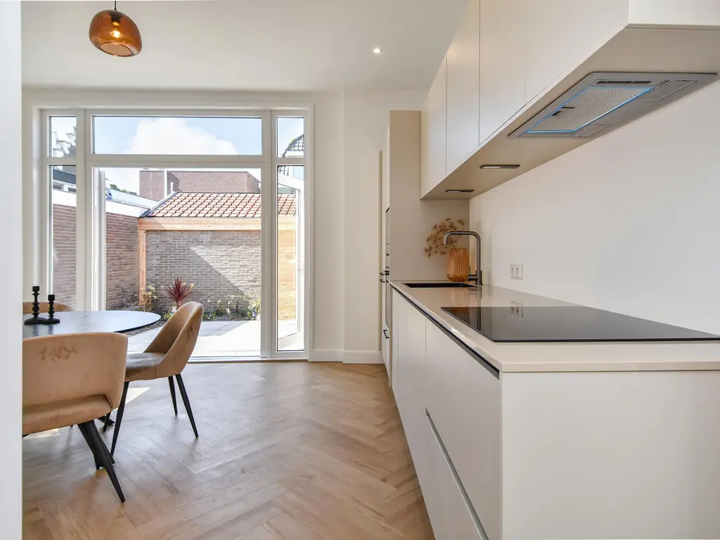 Oranjelust 4, VOORBURG