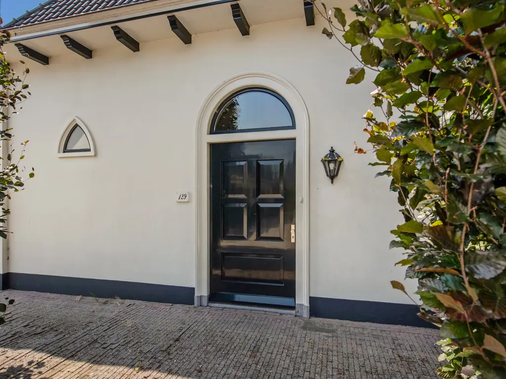 Westvlietweg 129, 'S-GRAVENHAGE