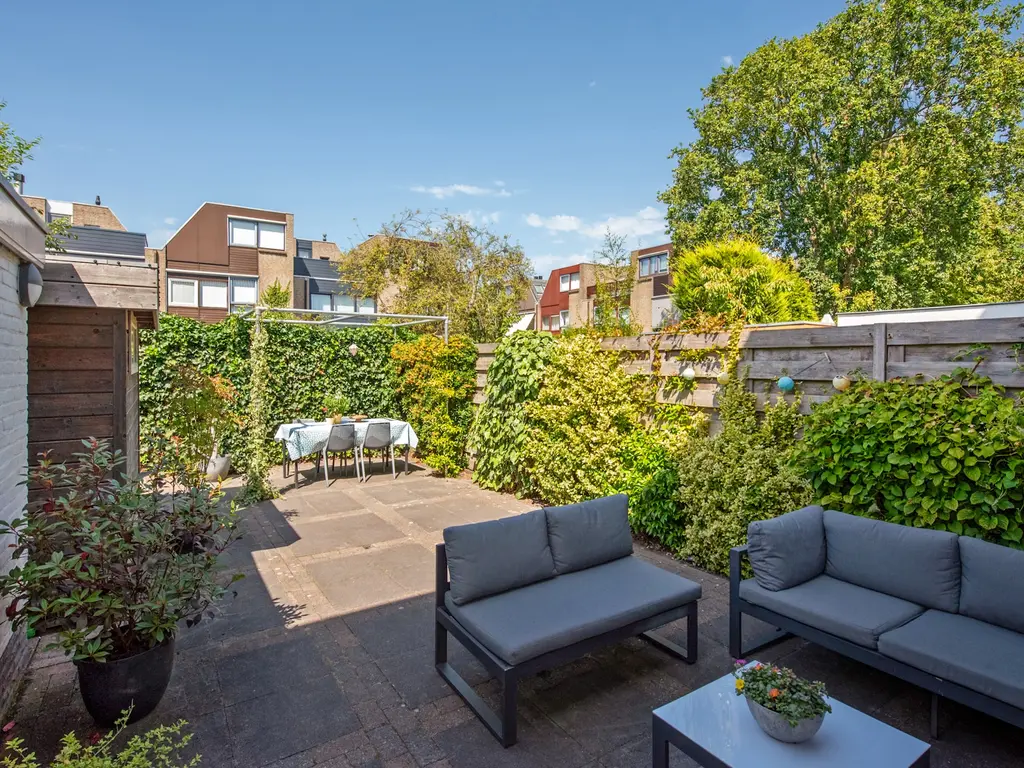 Dr Augustijnlaan 25, RIJSWIJK