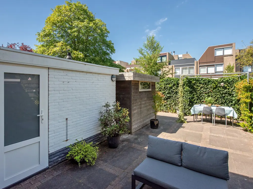 Dr Augustijnlaan 25, RIJSWIJK
