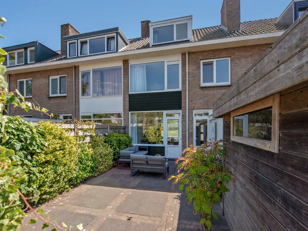 Dr Augustijnlaan 25, RIJSWIJK