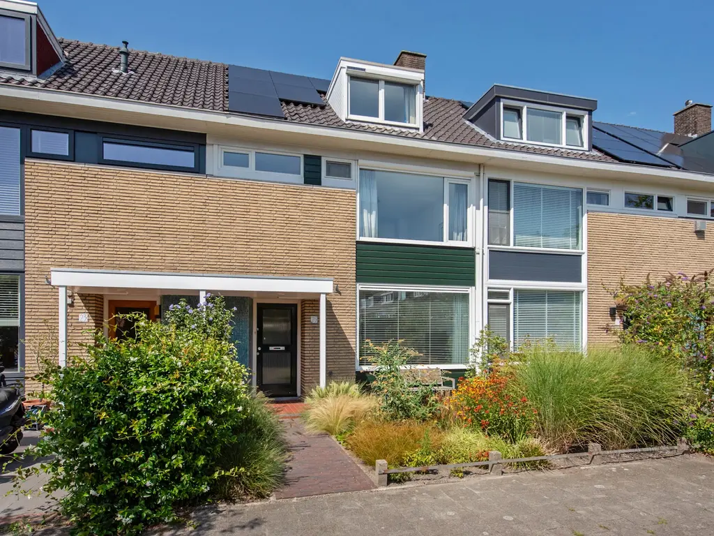 Dr Augustijnlaan 25, RIJSWIJK