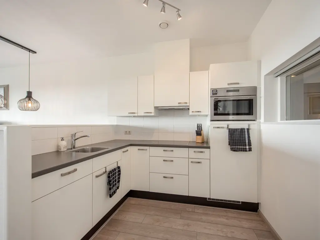 Klaroenstraat 327, RIJSWIJK