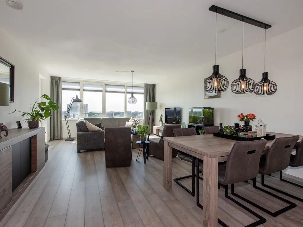 Klaroenstraat 327, RIJSWIJK