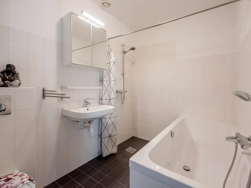 Klaroenstraat 327, RIJSWIJK