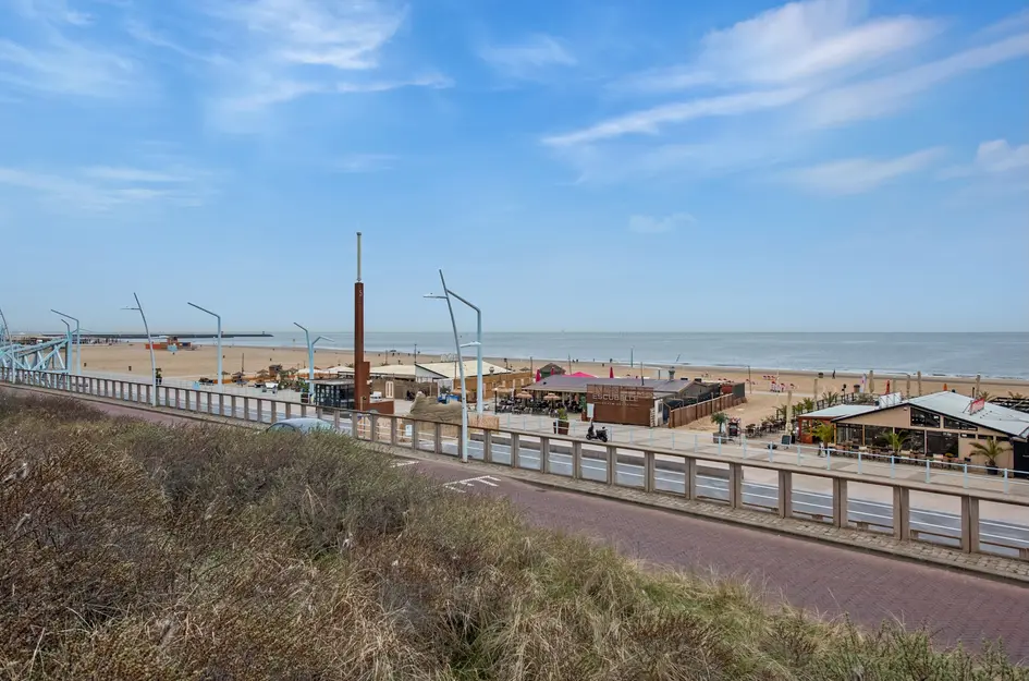 Gevers Deynootweg 42
