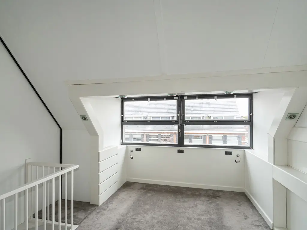 Hoofpolderstraat 25, 'S-GRAVENHAGE