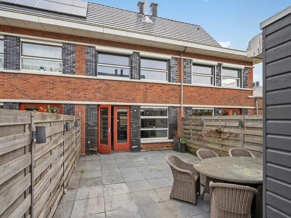 Hoofpolderstraat 25, 'S-GRAVENHAGE