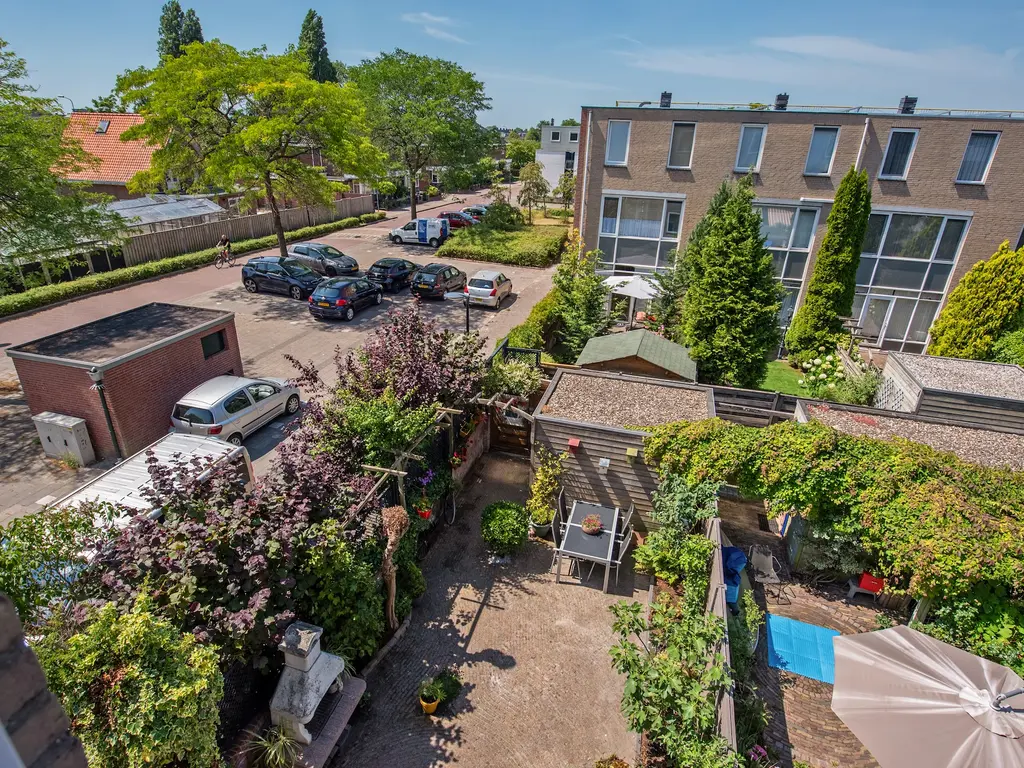Warande 77, RIJSWIJK