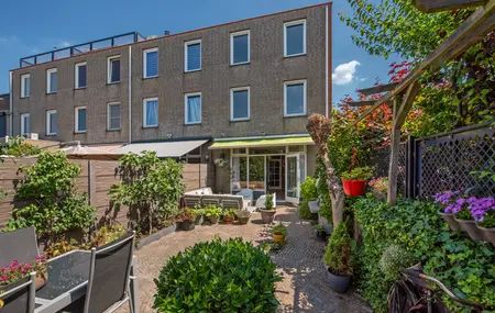 Warande 77, RIJSWIJK