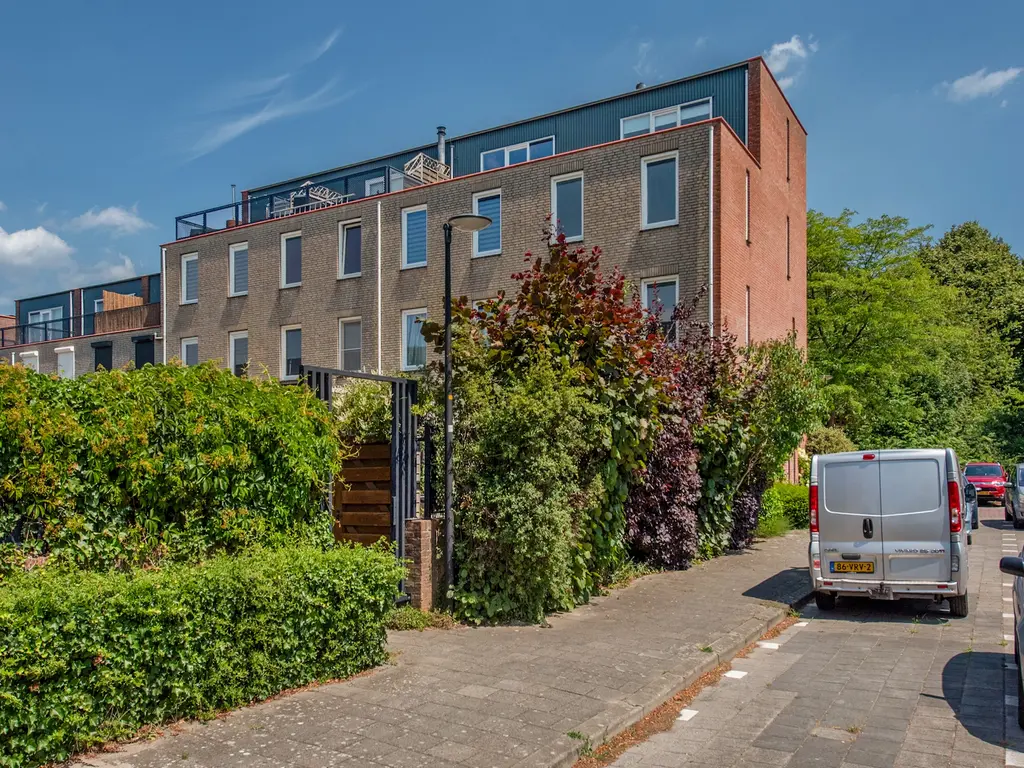 Warande 77, RIJSWIJK