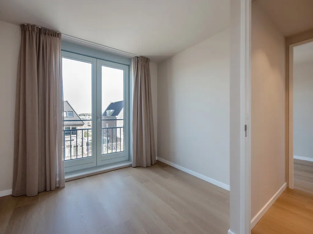 Nautawerf 10, LEIDSCHENDAM