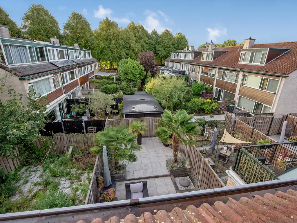 Steurendaal 24, 'S-GRAVENHAGE
