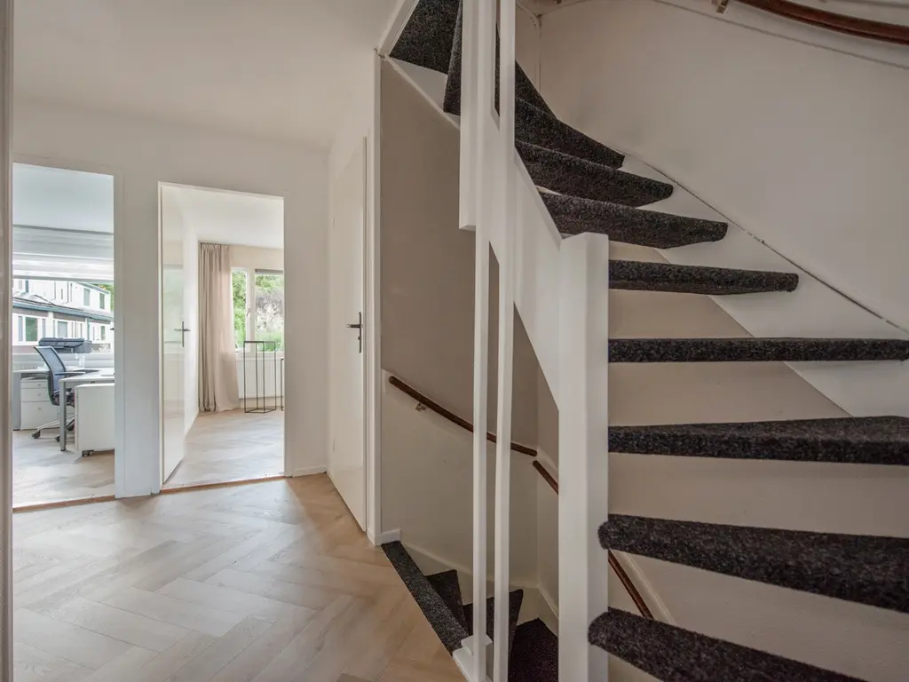 Steurendaal 24, 'S-GRAVENHAGE