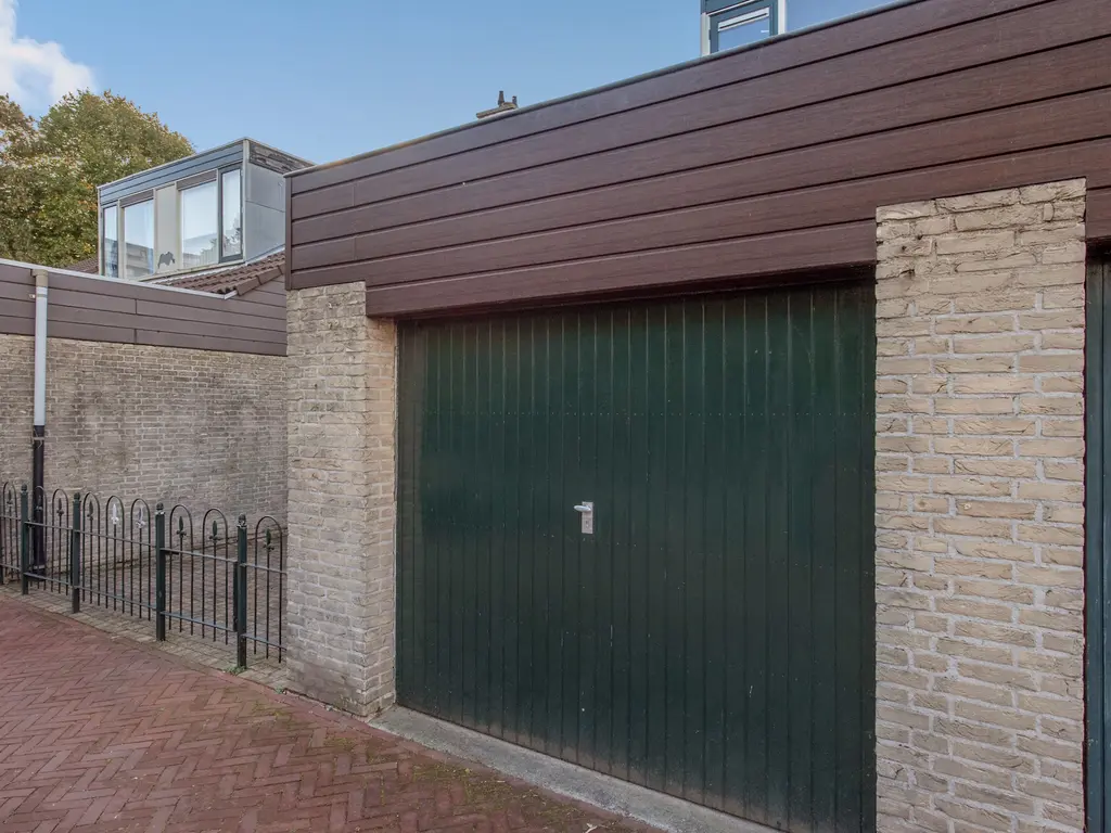 Steurendaal 24, 'S-GRAVENHAGE