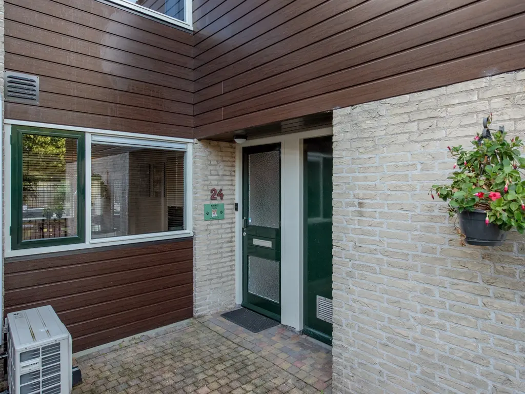 Steurendaal 24, 'S-GRAVENHAGE
