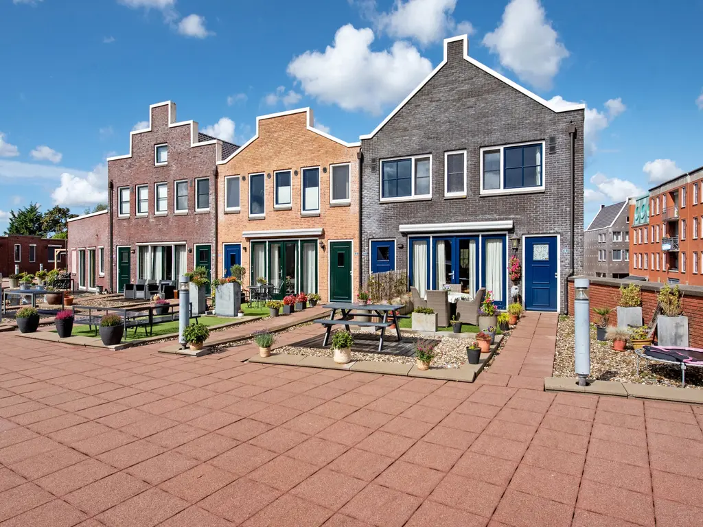 Galop 7, NOOTDORP