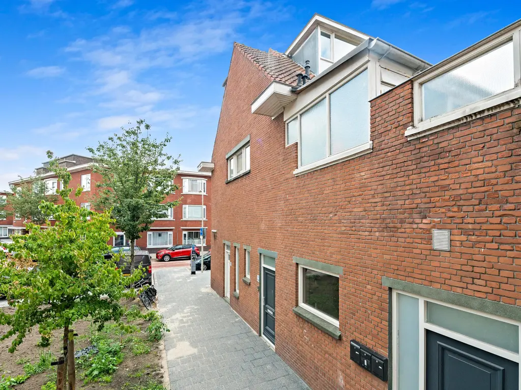 Minckelersstraat 10G, 'S-GRAVENHAGE