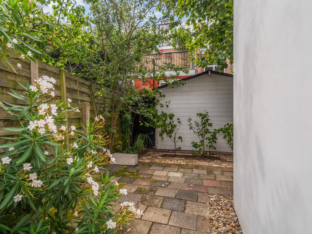 Fahrenheitstraat 274, 'S-GRAVENHAGE