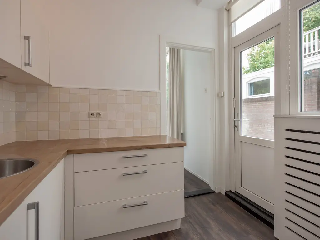 Fahrenheitstraat 395, 'S-GRAVENHAGE