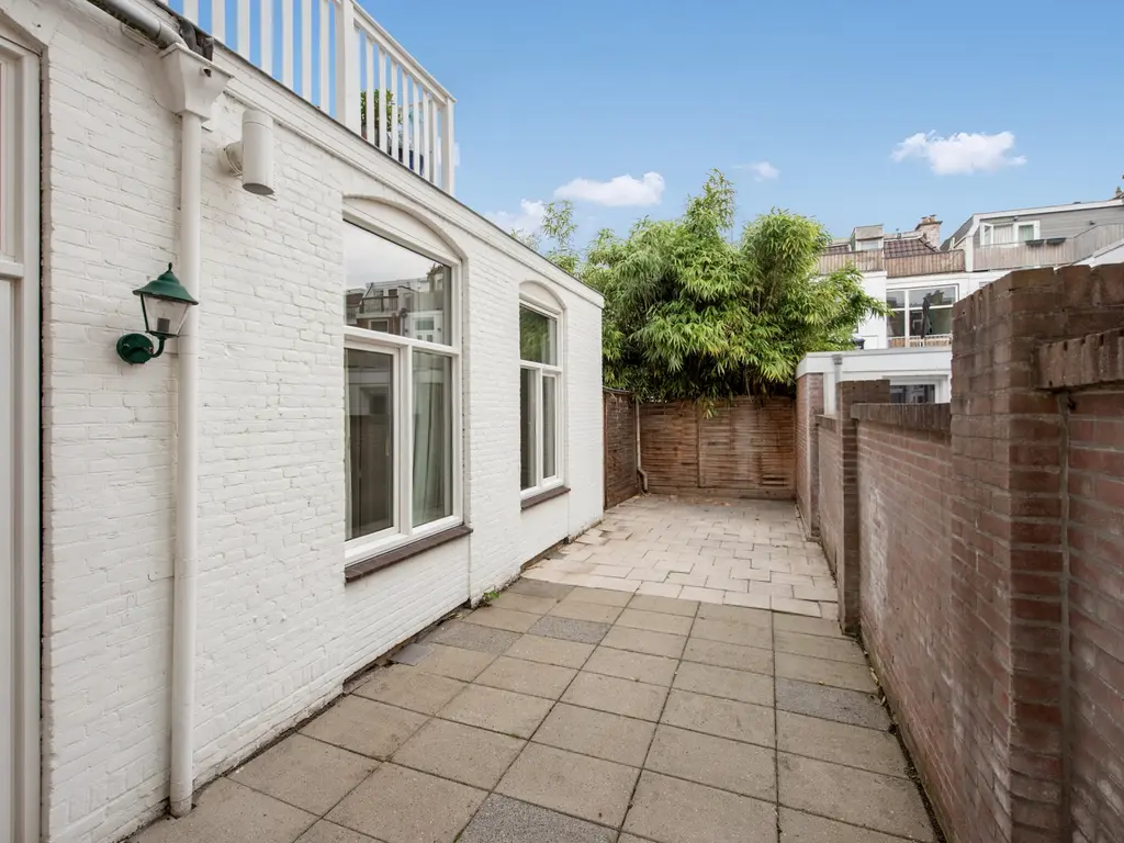 Fahrenheitstraat 395, 'S-GRAVENHAGE