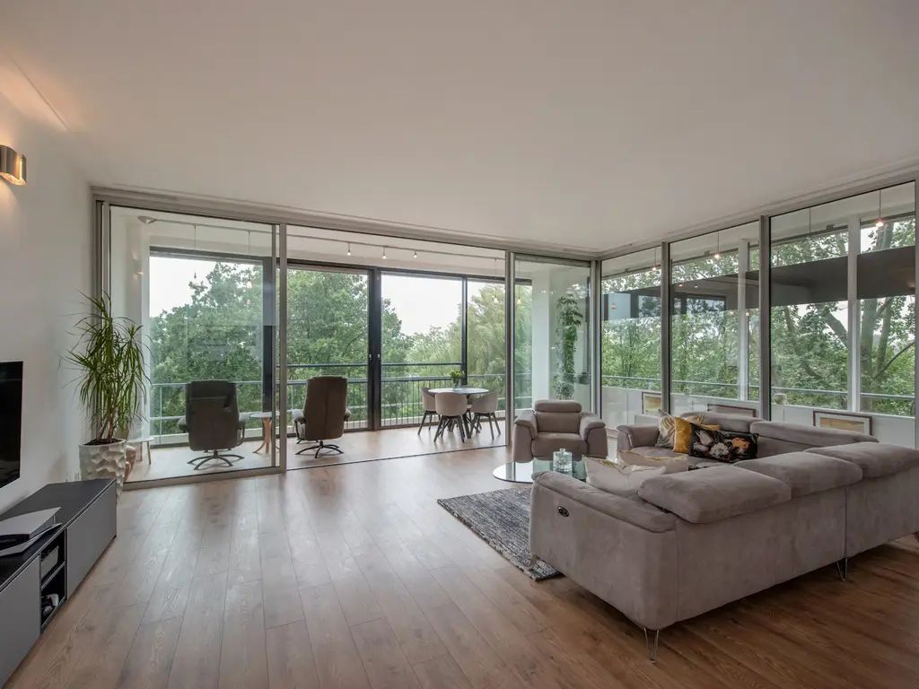 Sir Winston Churchillln 283F016, RIJSWIJK