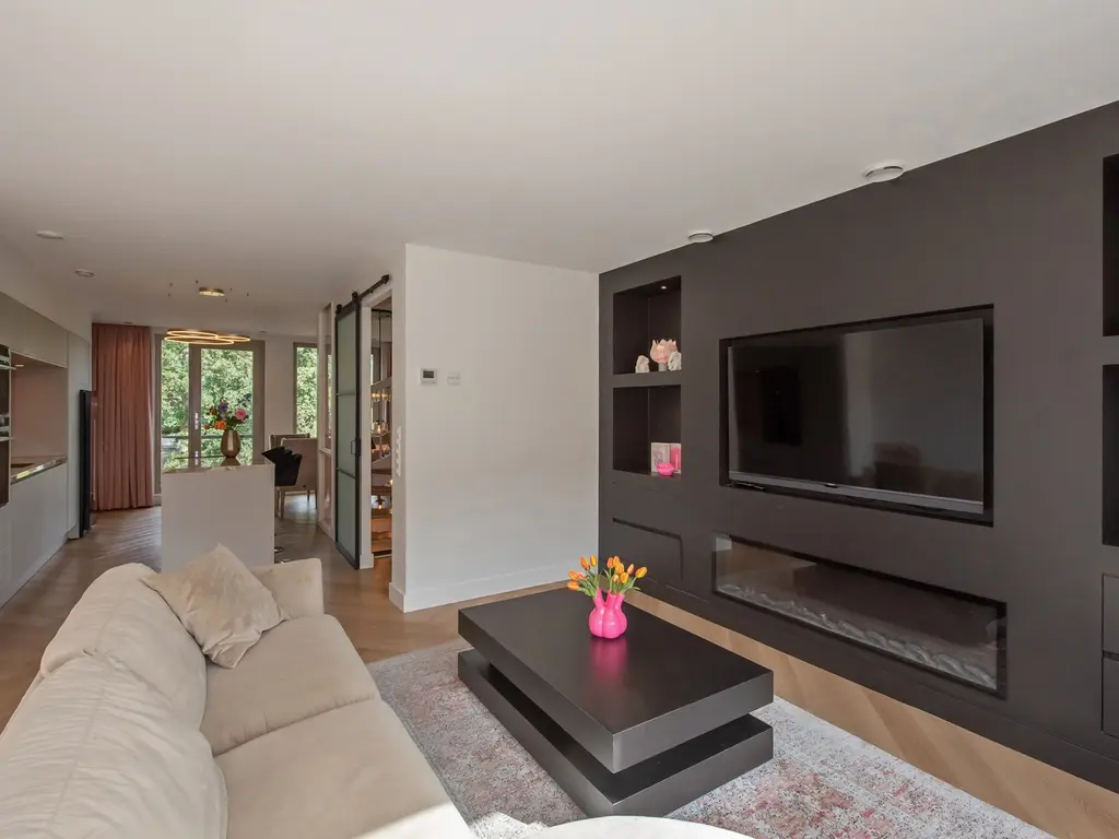 Schoorlaan 60, LEIDSCHENDAM
