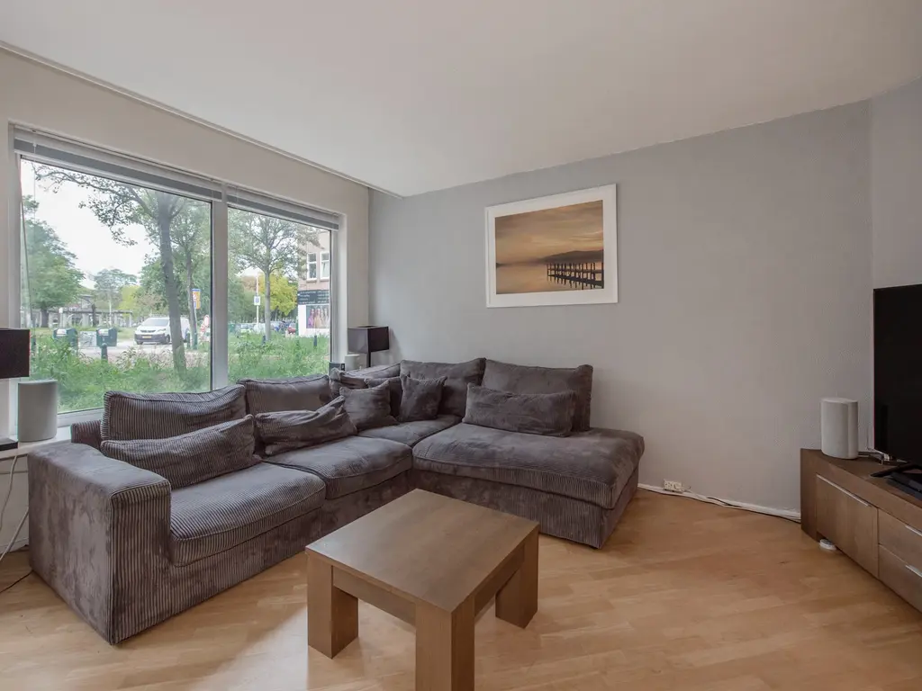 Deimanstraat 326, 'S-GRAVENHAGE