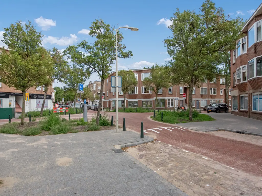 Deimanstraat 326, 'S-GRAVENHAGE
