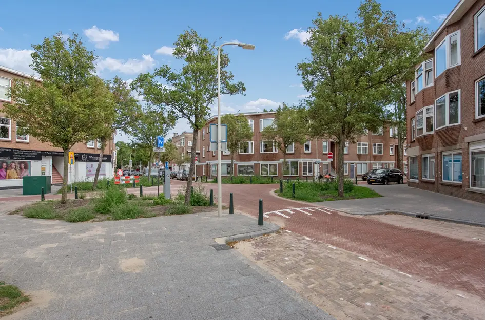 Deimanstraat 326