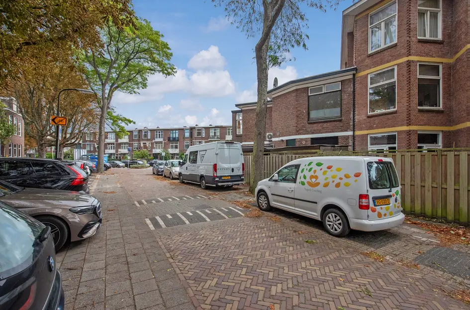 Esdoornstraat 38