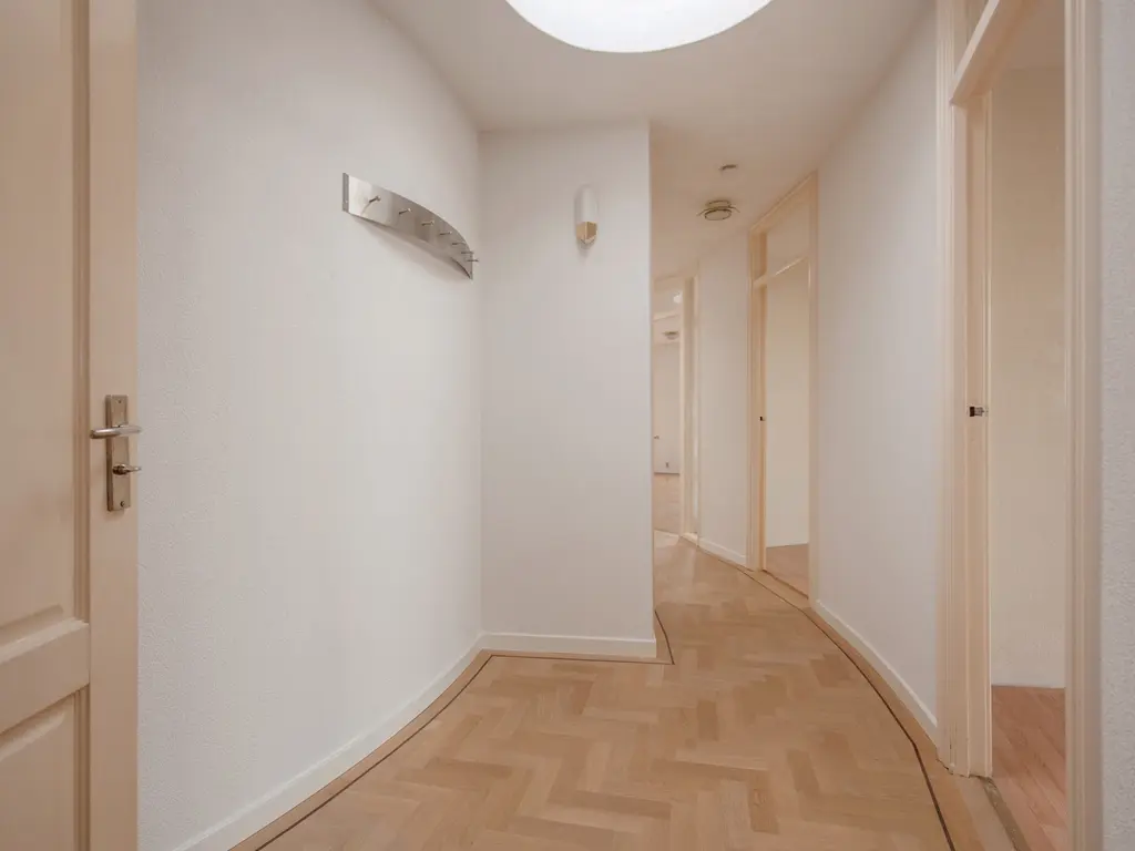 Praagsingel 127, 'S-GRAVENHAGE