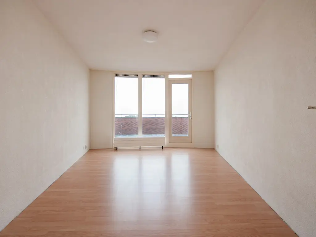 Praagsingel 127, 'S-GRAVENHAGE