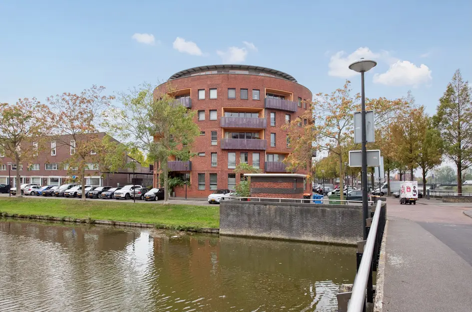 Praagsingel 127