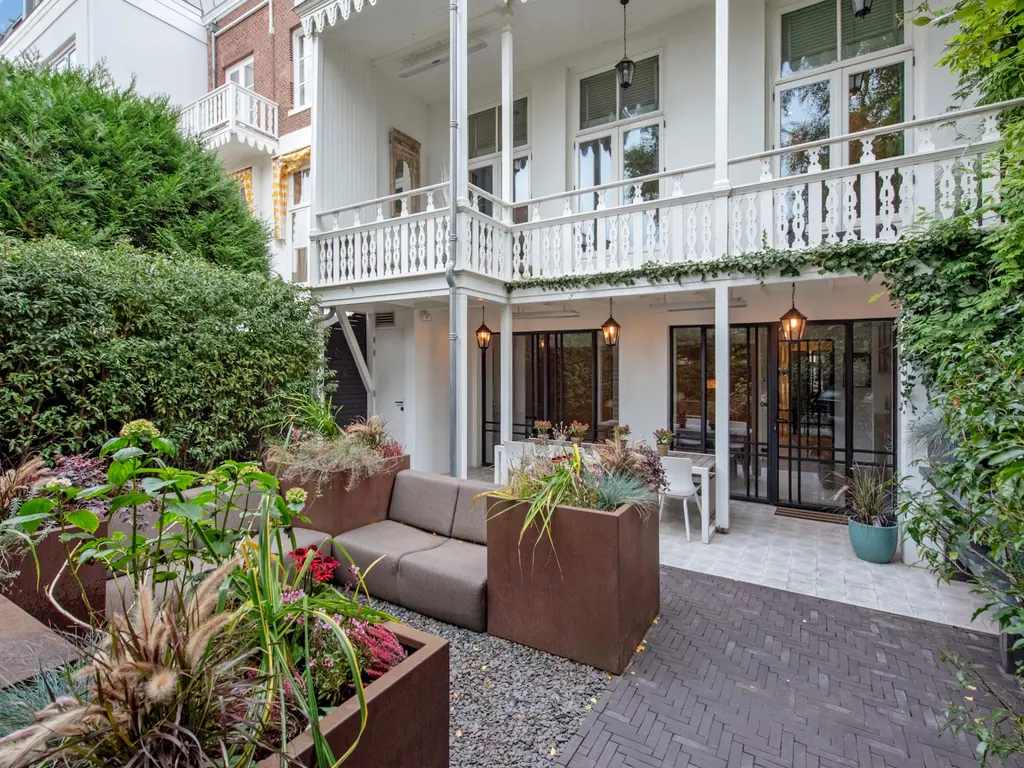 Balistraat 100, 'S-GRAVENHAGE