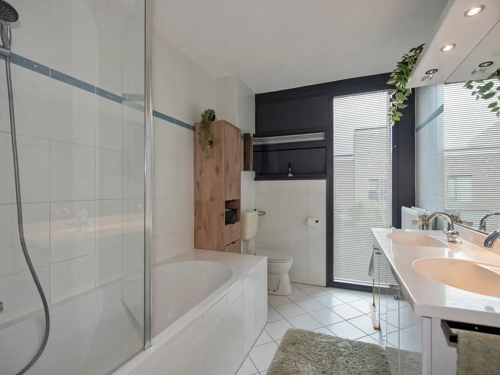 Meerkoetstraat 13, 'S-GRAVENHAGE