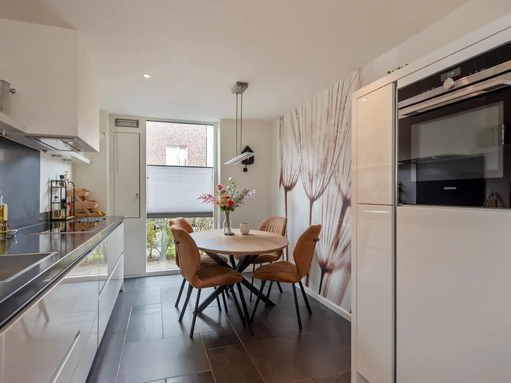 Meerkoetstraat 13, 'S-GRAVENHAGE