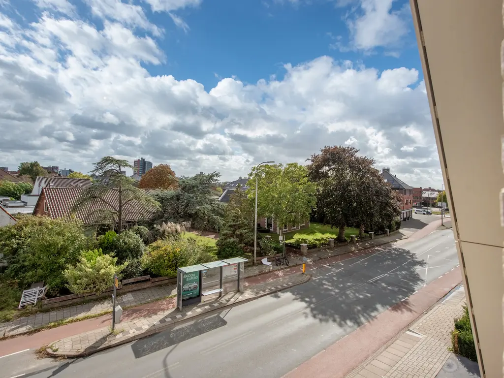 Oosteinde 72B, 'S-GRAVENHAGE