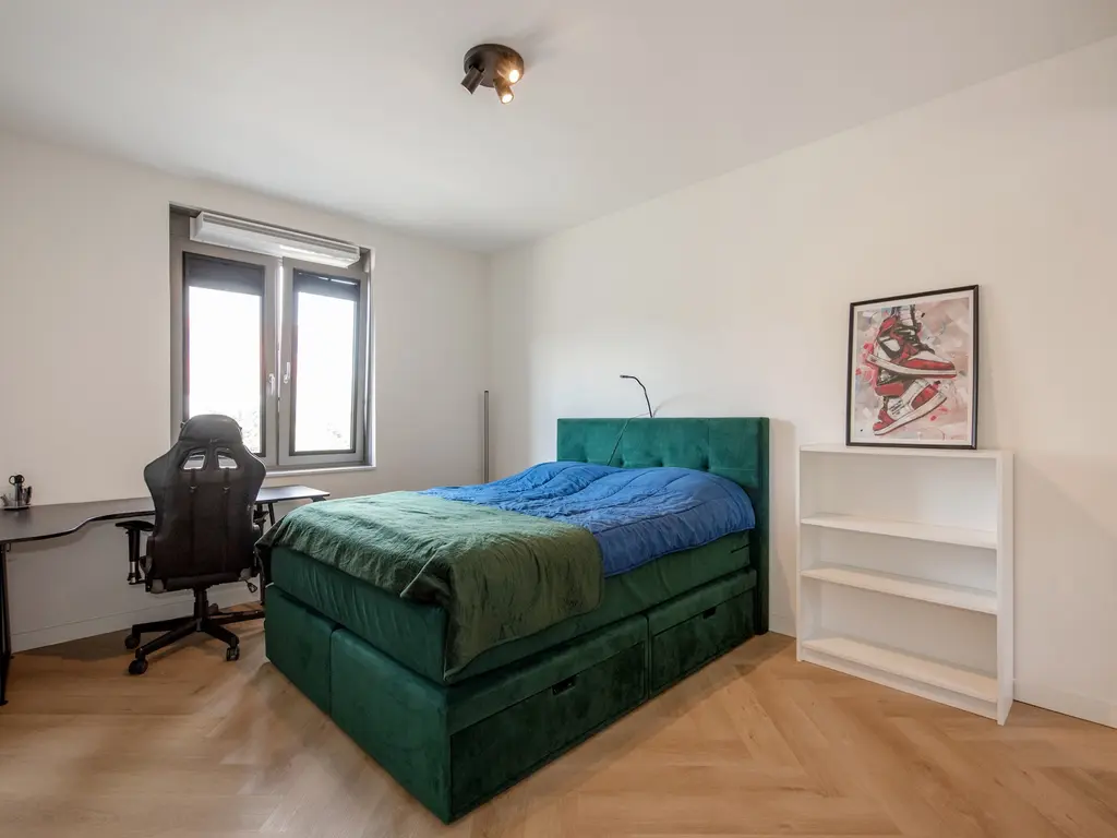 Oosteinde 72B, 'S-GRAVENHAGE