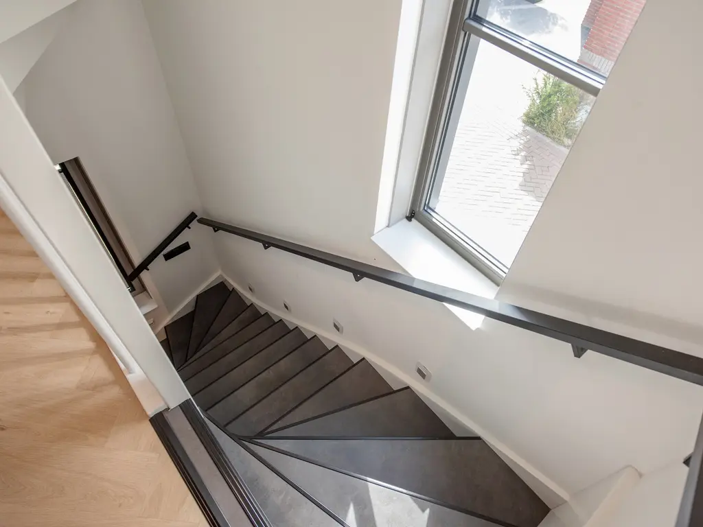 Oosteinde 72B, 'S-GRAVENHAGE