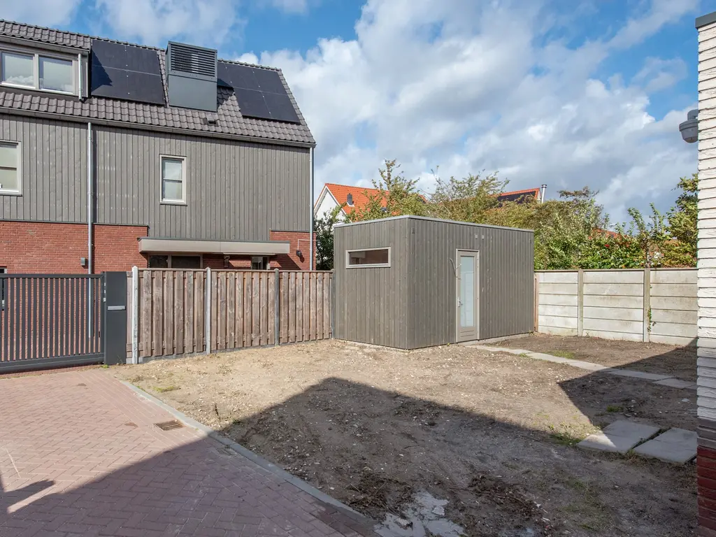 Oosteinde 72B, 'S-GRAVENHAGE