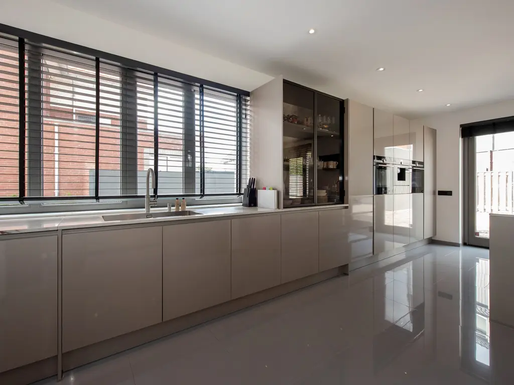 Oosteinde 72B, 'S-GRAVENHAGE