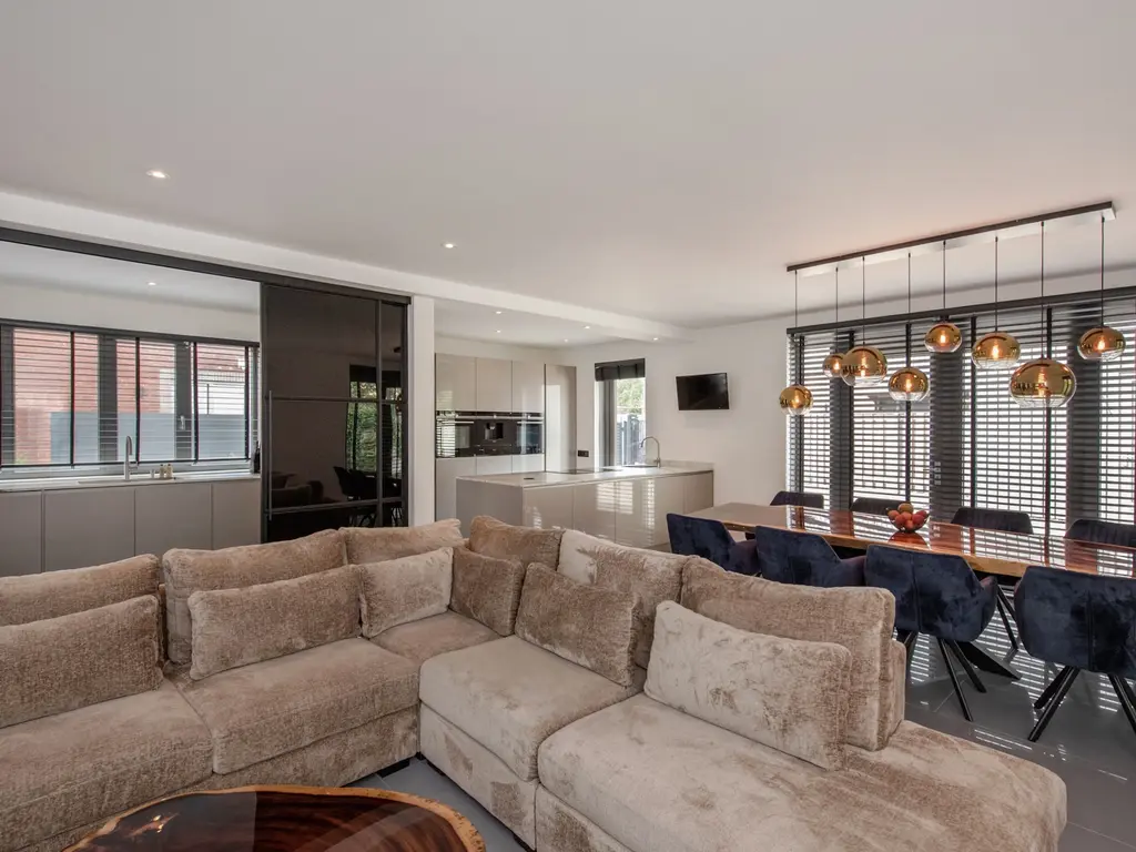 Oosteinde 72B, 'S-GRAVENHAGE