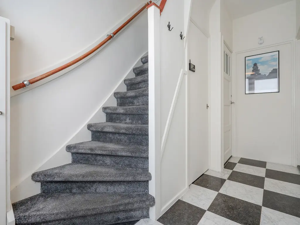 Nicolaas Beetslaan 30, VOORBURG