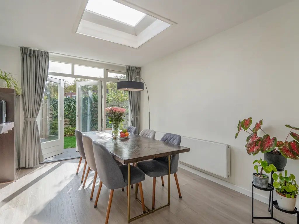 Nicolaas Beetslaan 30, VOORBURG