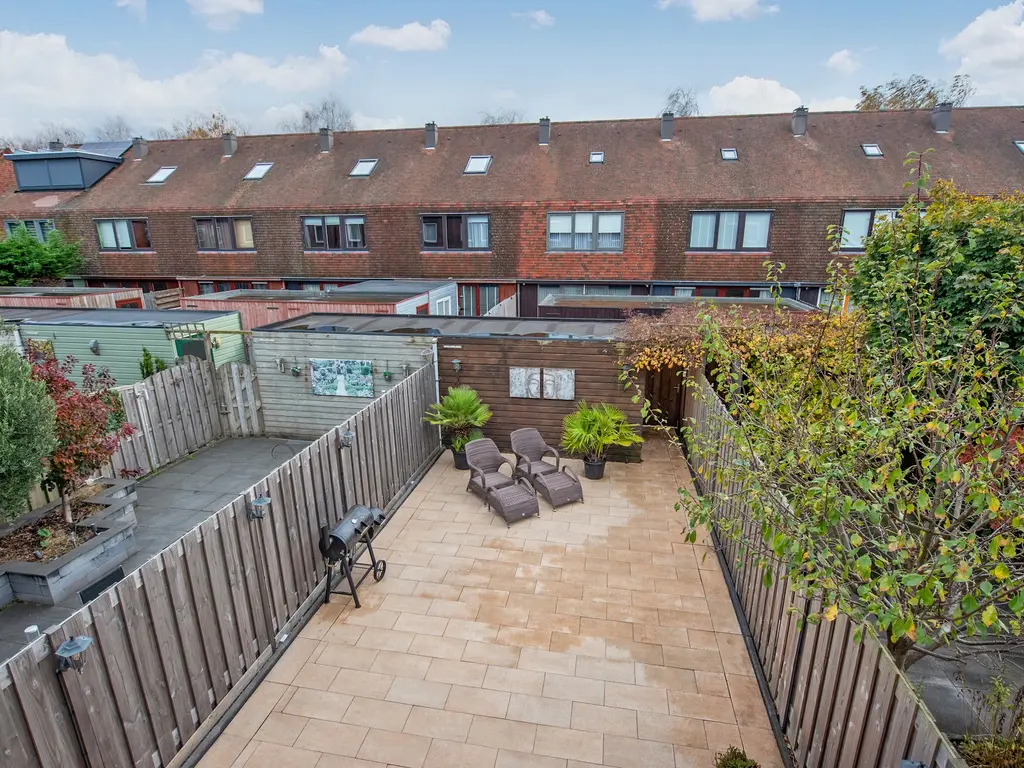 Douglaslaan 10, 'S-GRAVENHAGE