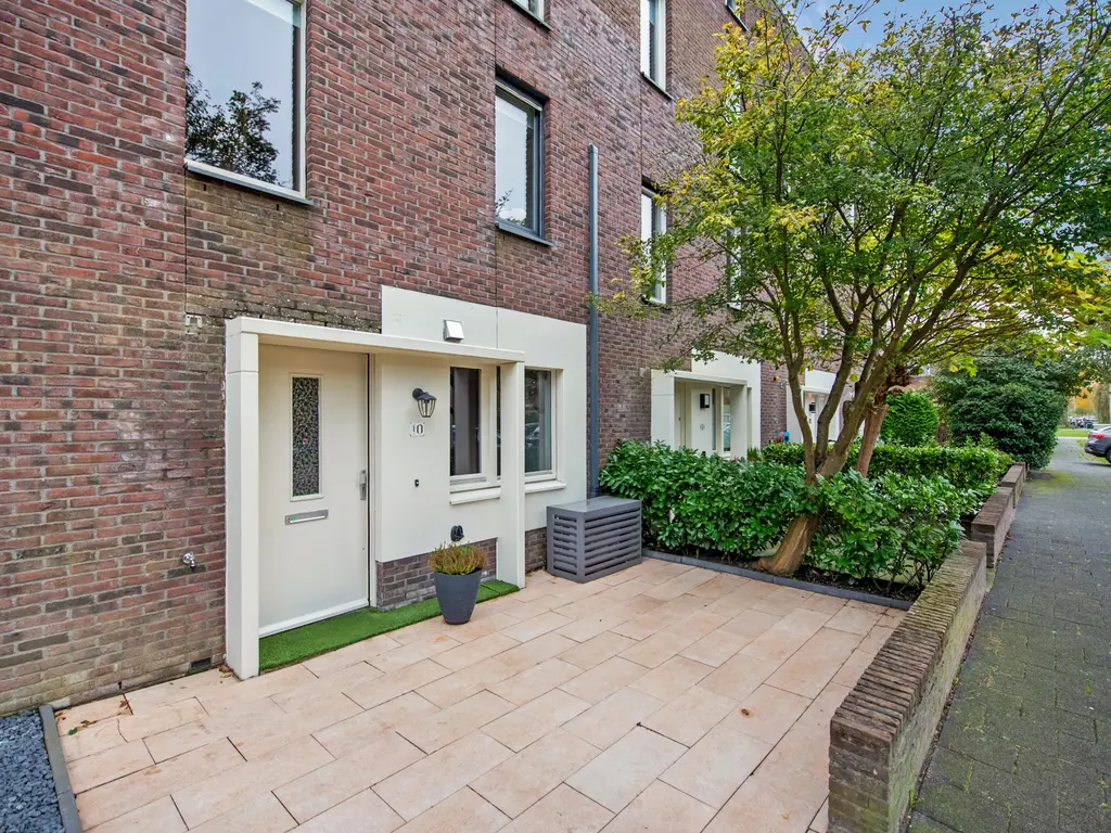 Douglaslaan 10, 'S-GRAVENHAGE